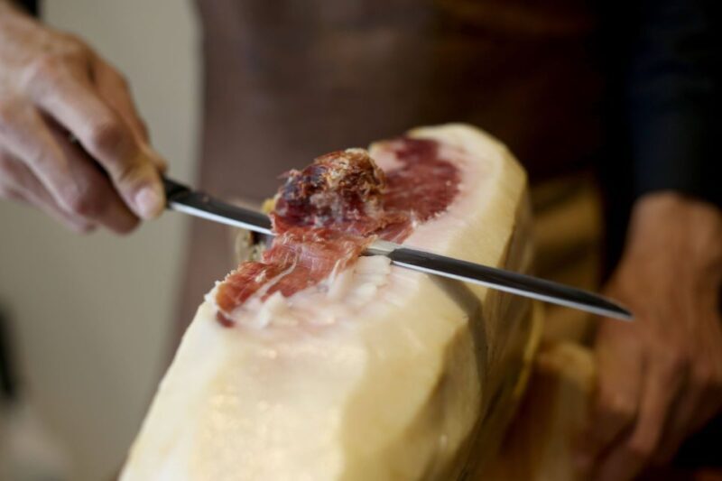 Lisbon: Premium Port Wine Tasting & Tapas - Key Points