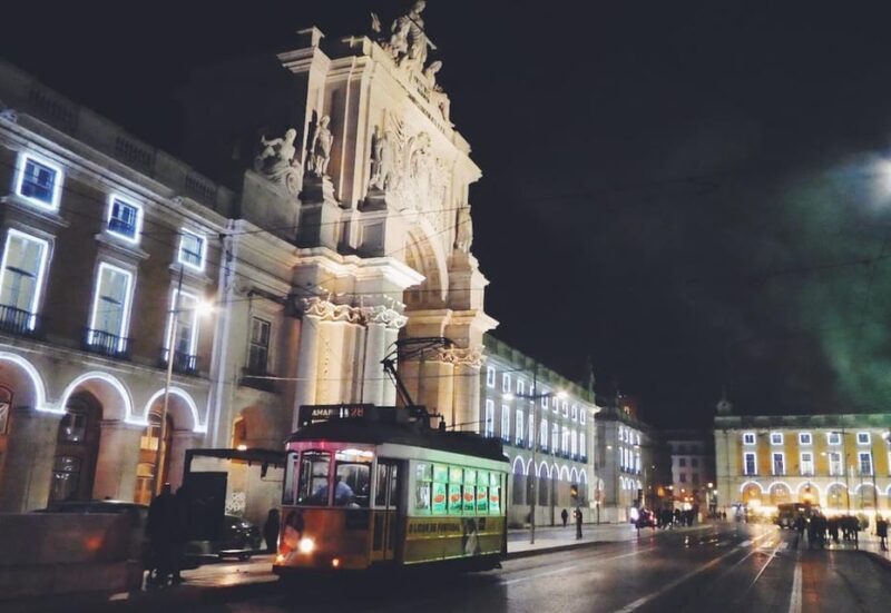 Lisbon: Private Christmas Lights Tour by Eco Tuk Tuk - The Itinerary in Detail