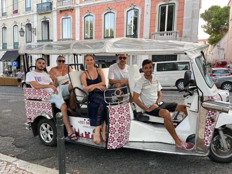 Lisbon: Private Christmas Lights Tuk Tuk Tour - Final Thoughts: Who Will Love This Tour?