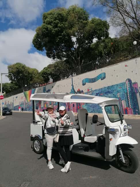 Lisbon: Private City Tour in Alfama and Chiado with Tuk Tuk - Key Points