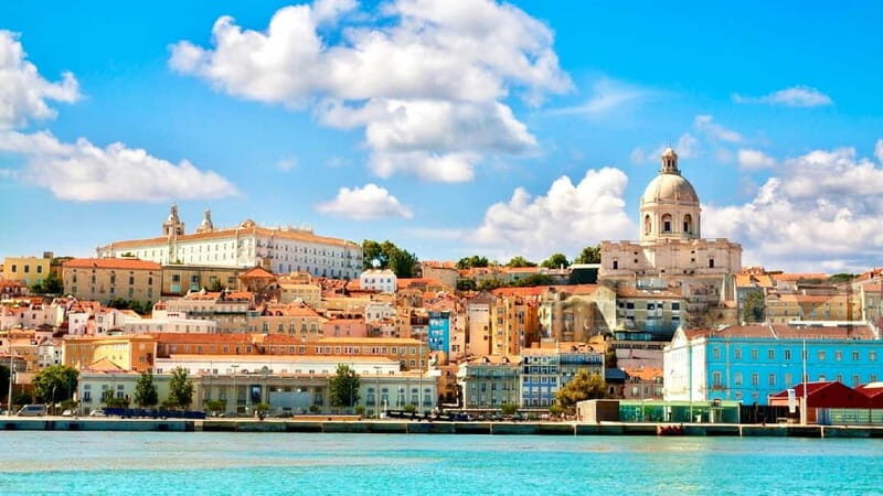 Lisbon: Private Guided Tuktuk Tour With History - Who Will Love This Tour?