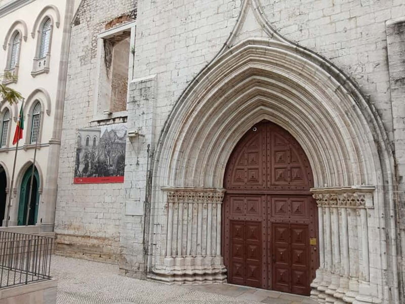 Lisbon: Private Half-Day Walking Tour - Key Points