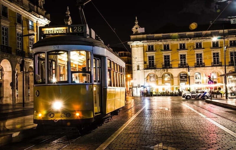 Lisbon: Private Night Tour with Fado Dinner Show - What’s Included in the Tour