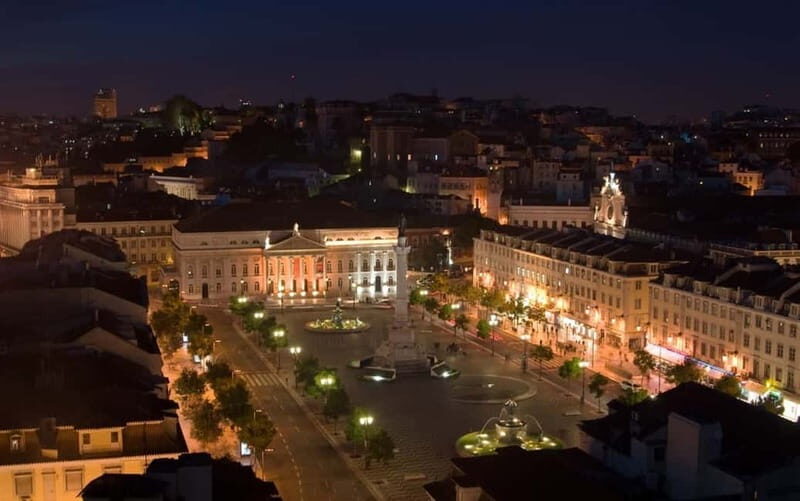 Lisbon: Private Night Tour with Fado Dinner Show - Practical Details & Tips