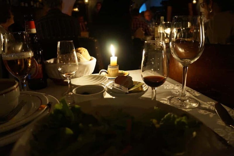 Lisbon: Private Night Tour with Fado Dinner Show - FAQ