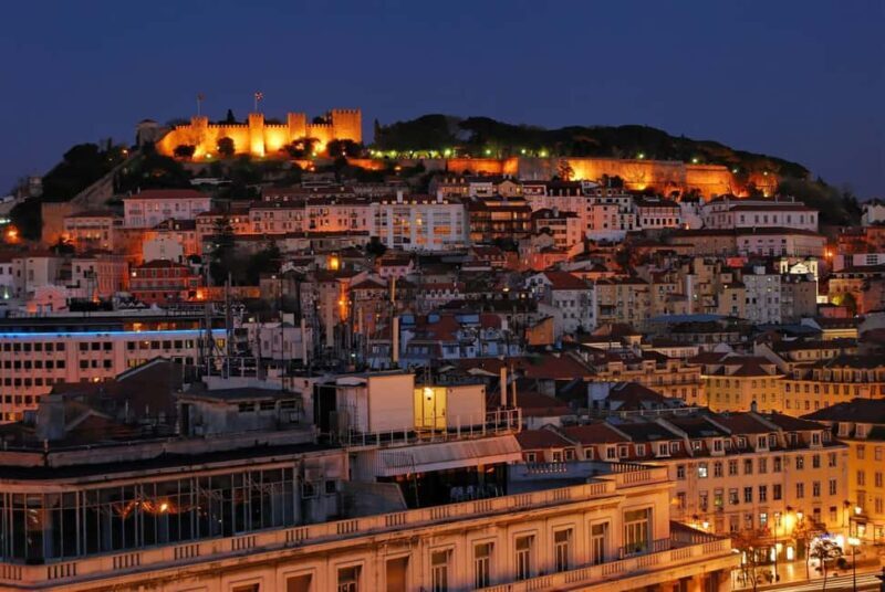 Lisbon Private Night Tour with Fado Show & Dinner - Deep Dive into Each Stop