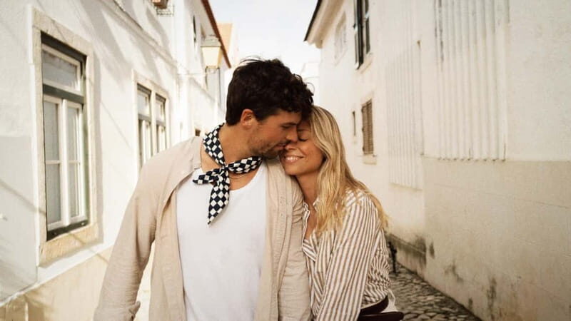 Lisbon: Private Photoshoot Tour in Alfama with Edited Photos - A Closer Look at What to Expect