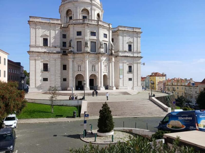 Lisbon: Private Rainy Day Sightseeing Tour by Car - FAQ