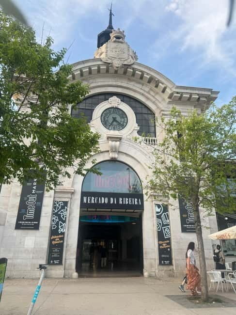 Lisbon: Private Sightseeing Full City Tour by TukTuk - Exploring Lisbon in Style: The Realities of a TukTuk Tour