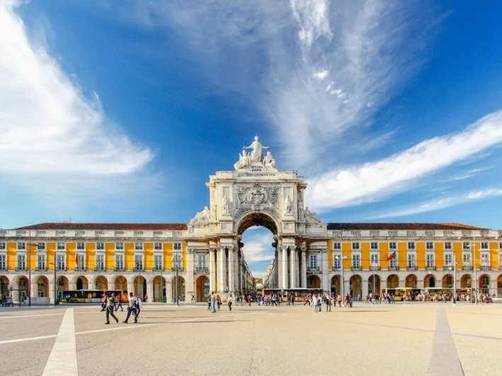 Lisbon: Private Tour by Tuk Tuk - Key Points