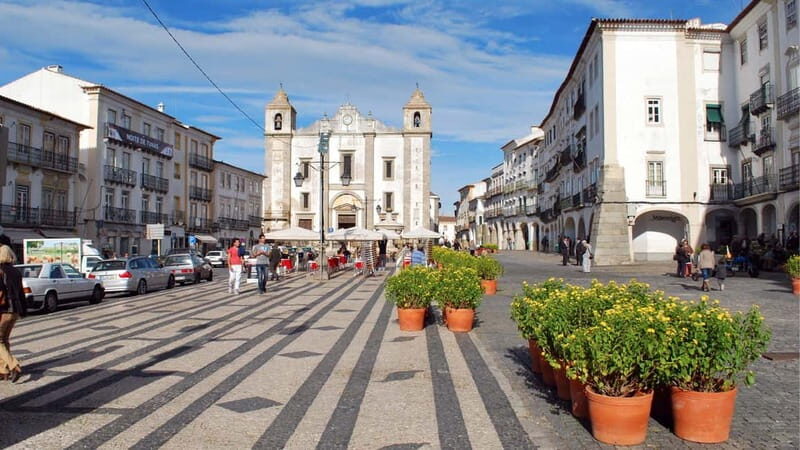 Lisbon: Private Tour to Evora with Private Transport & Guide - FAQs