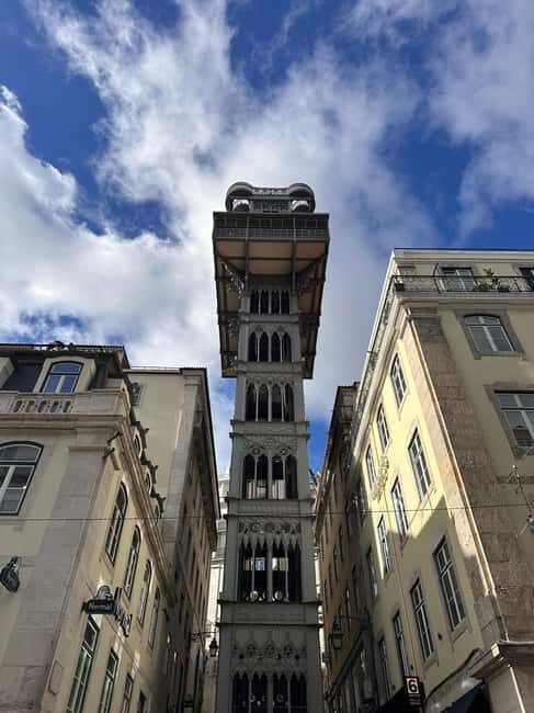 Lisbon: Private Tour with Local Artists - FAQ