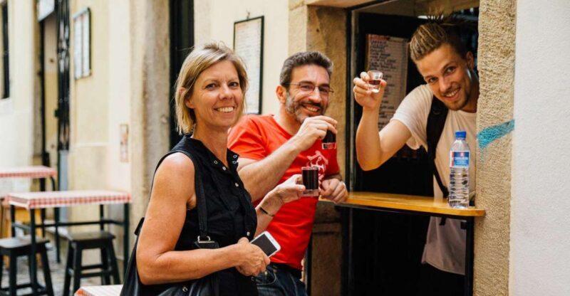 Lisbon: Private Tour with Locals Highlights & Hidden Gems - What to Expect from Your Lisbon Private Tour