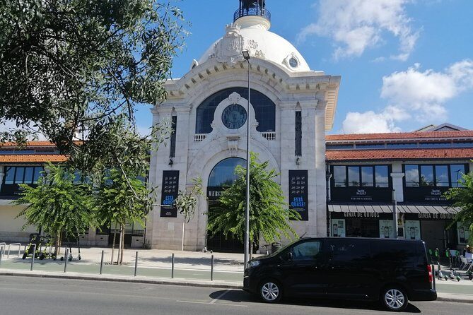 Lisbon Private Transfer to Airport - FAQs