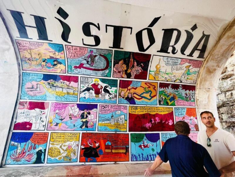 Lisbon: Private Tuk Tuk tour of the historic neighbourhoods - Who Is This Tour Best For?