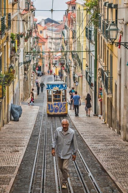 Lisbon: Private Walking Tour with a Local Guide - Final Thoughts