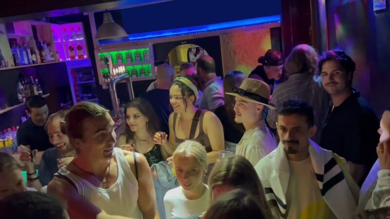 Lisbon Pub Crawl: Unlimited Drinks, Shots & V.I.P Club Entry - A Look at the Experience: What to Expect