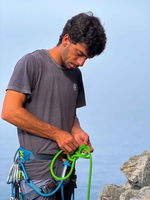 Lisbon: Rock Climbing Adventure with Round-Trip Tour - Whats Included and Whats Not