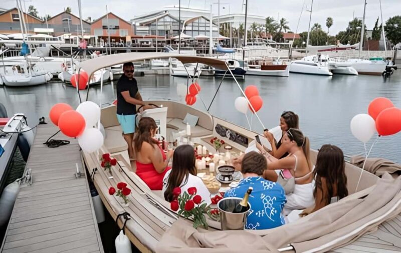 Lisbon: Romantic Sunset Pizza with Wine & Chocolate Fondue - Why This Experience Might Be Just Right for You