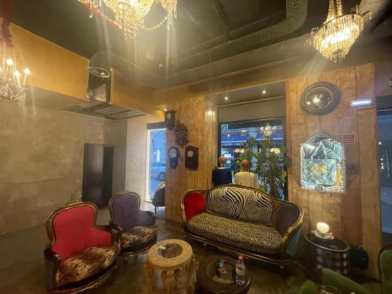 Lisbon : Rooftop Revelry: Sky Tour with 6 Rooftops & Drinks - FAQ