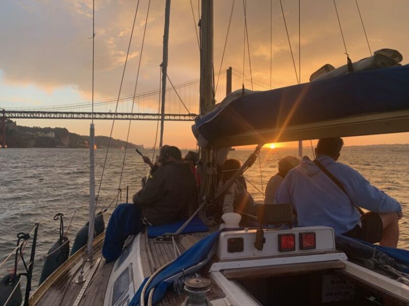 Lisbon: Sailboat Sunset Tour with a Drink - Additional Practical Details