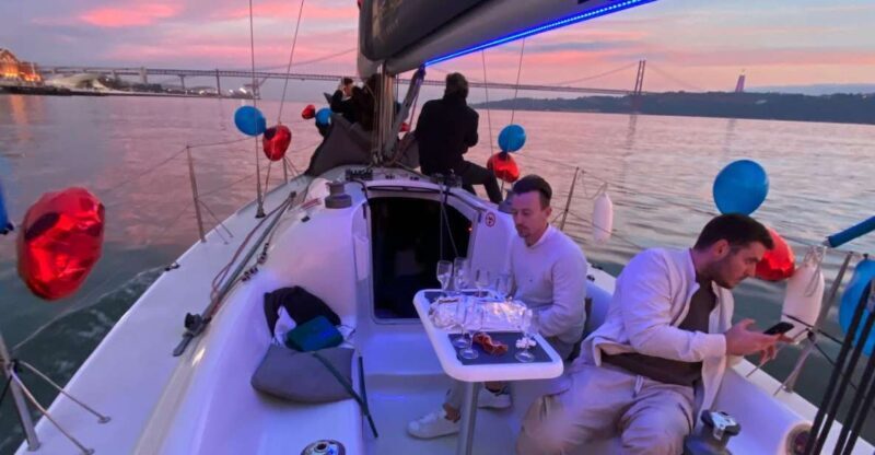 Lisbon: Sailboat Tour w/ Local Guide and Open Bar Green Wine - What’s Included and What’s Not