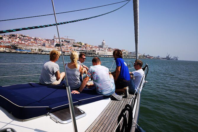 Lisbon Sailing Tour on a Luxury Sailing Yacht with 2 Drinks - FAQs