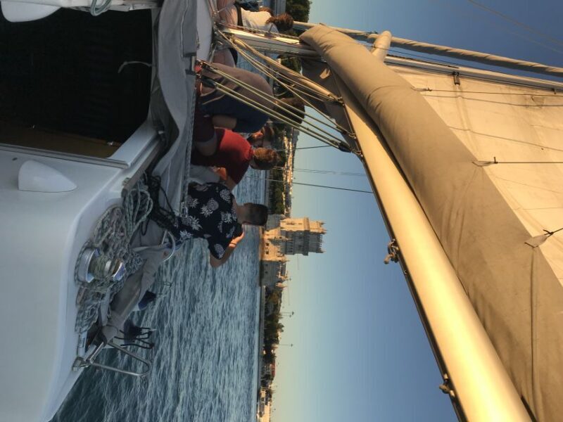 Lisbon: Sailing with history and wine - What’s included and what to expect onboard