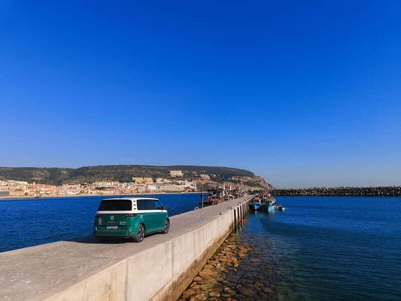 Lisbon: Sesimbra Stylish Electric ID.Buzz Tour with Lunch - How the Experience Adds Up