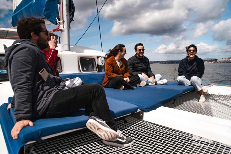 Lisbon: Sightseeng & Sunset Sailing Boat with a Local Guide - Key Points