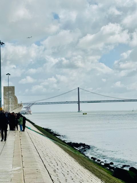 Lisbon: Sintra ,Cabo de Roca & Cascais sunset Full day tour - FAQ