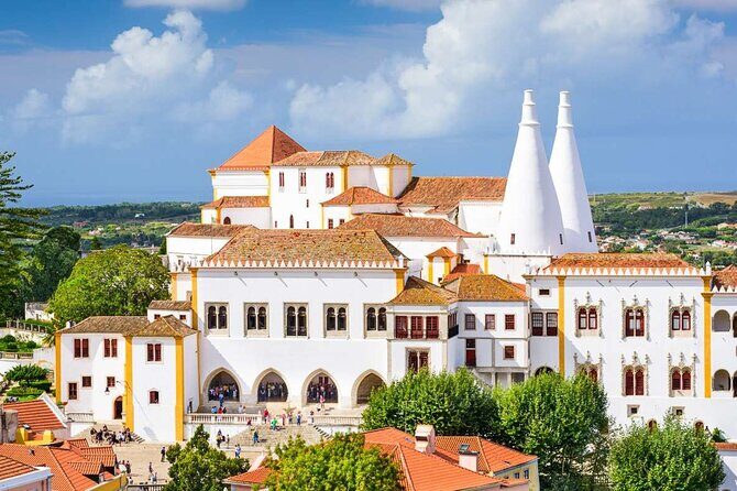 Lisbon: Sintra, Pena Palace, Cape of Roca & Cascais - Guided Tour - An In-Depth Look at the Tour Experience