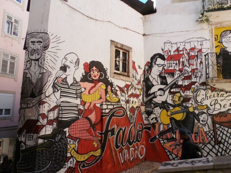 Lisbon: Street Art and Historical Walking Tour - Exploring Lisbon’s Historic Districts