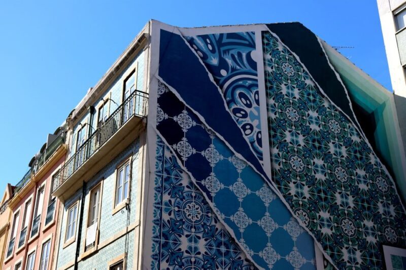 Lisbon: Street Art and Historical Walking Tour - What the Reviews Say