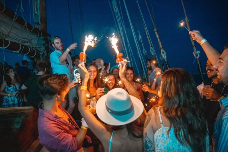 Lisbon: Sunset Boat Party Cruise with Music & Drinks - The Experience in Detail