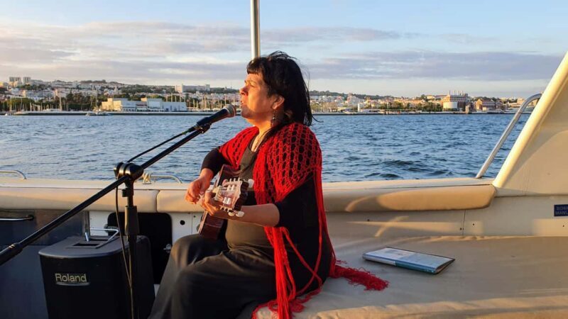 Lisbon: Sunset Boat Tour with live Fado Concert - What to Expect from Your Sunset Boat Tour