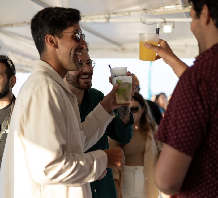 Lisbon: Sunset Boat Tour with Music and Drinks - From Cais do Sodré to Ribeira: seeing Lisbon’s river edge