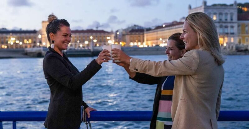 Lisbon: Sunset Cruise with Live DJ and Drinks - The Real Feedback from Travelers