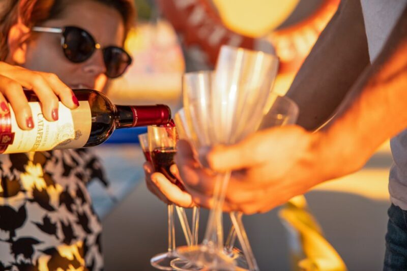 Lisbon: Sunset Cruise with Live DJ and Drinks - FAQ