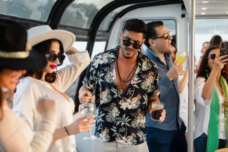 Lisbon Sunset DJ Party  Luxury Boat, Pizza & Open Bar - Food and Drinks on Board