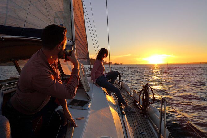 Lisbon Sunset Sailing Tour on Luxury Sailing Yacht with 2 Drinks - FAQs