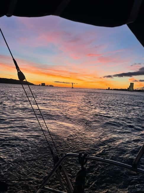 Lisbon: Sunset Sailing with Local Wine & Stunning Views - The Experience in Detail