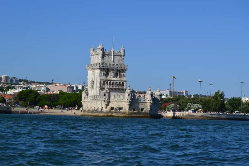 Lisbon: Tagus Cruise on Historic 1895 Boat with Drinks - FAQ