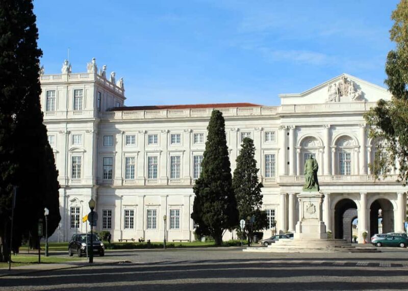 Lisbon: Tagus River Sunset Cruise with Wine and Music - Wrapping Up