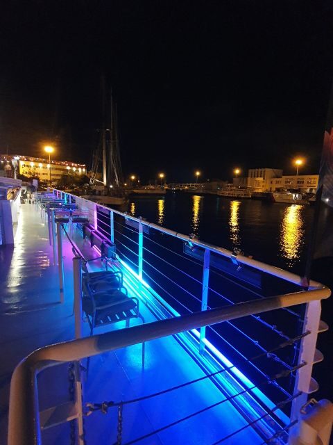 Lisbon: Tagus River Sunset Tour with Snacks and Drink - What to Expect on the Lisbon Tagus River Sunset Cruise