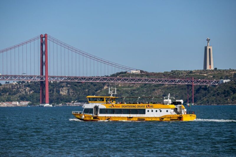 Lisbon: Tagus River Yellow Boat Cruise - Key Points