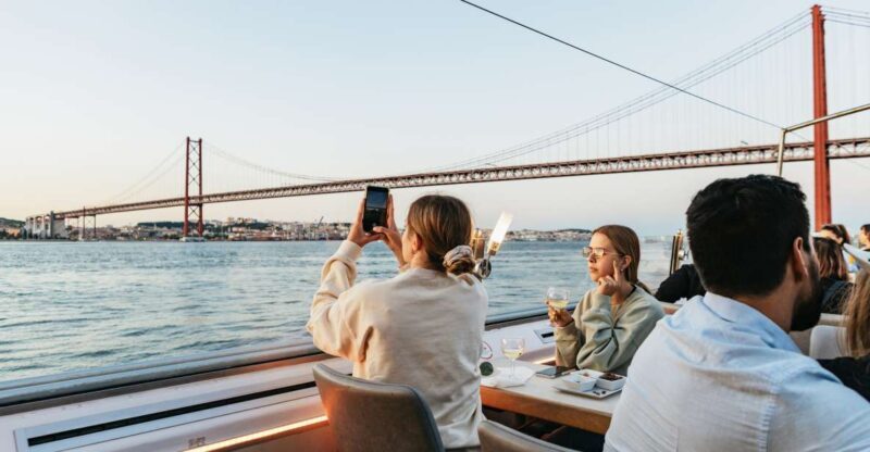 Lisbon: Tejo River Sunset Cruise with Welcome Drink - The Experience: What It Feels Like