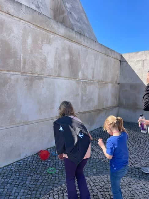 Lisbon: The Discoveries Treasure Hunt in Belém - Practical Considerations