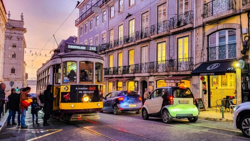 Lisbon tour Oldtown & Viewpoints on a tuktuk! - Why Consider This Tuktuk Tour?