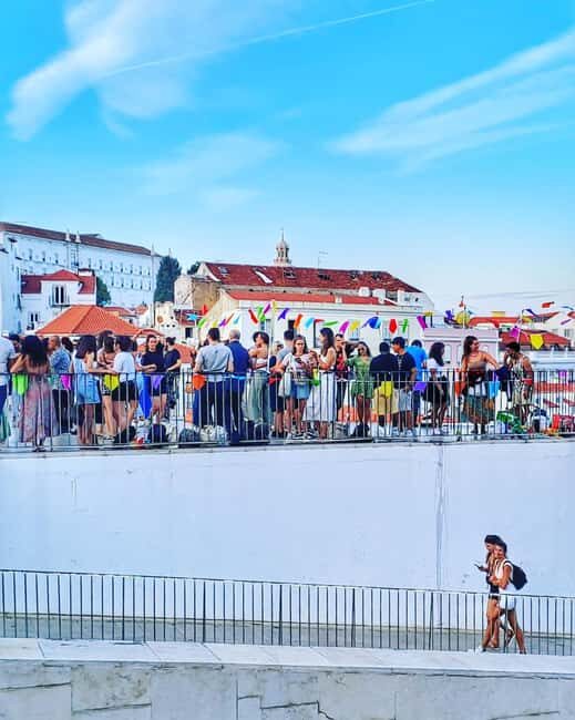 Lisbon Tour: Walled City, Alfama & 3 Viewpoints - Key Points